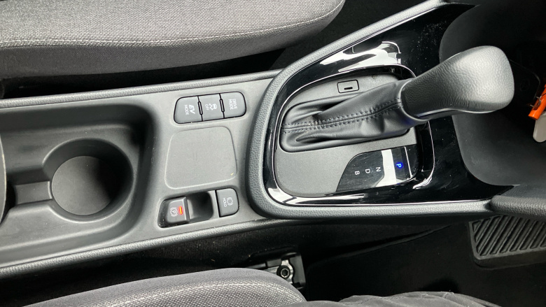 Toyota Yaris Cross 1.5 Hybrid Design 5dr CVT Hybrid Estate